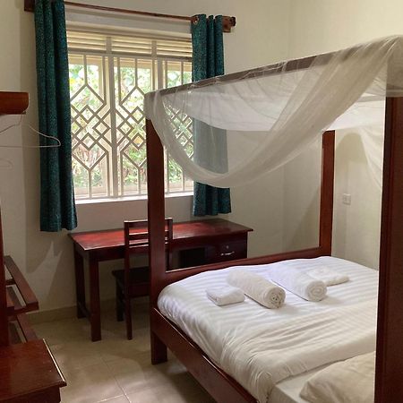 Bwindi Guest House Kanungu Zewnętrze zdjęcie